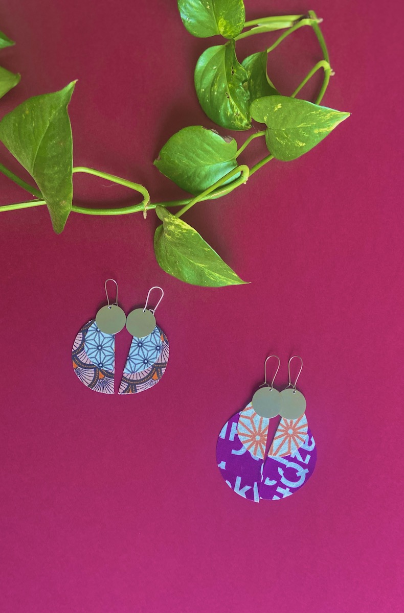 Boucles-d'oreilles colorées en tissu upcycling