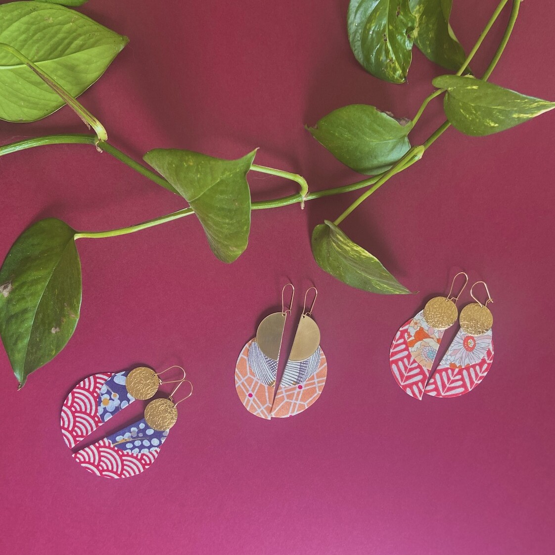 Boucles-d'oreilles colorées en tissu upcycling