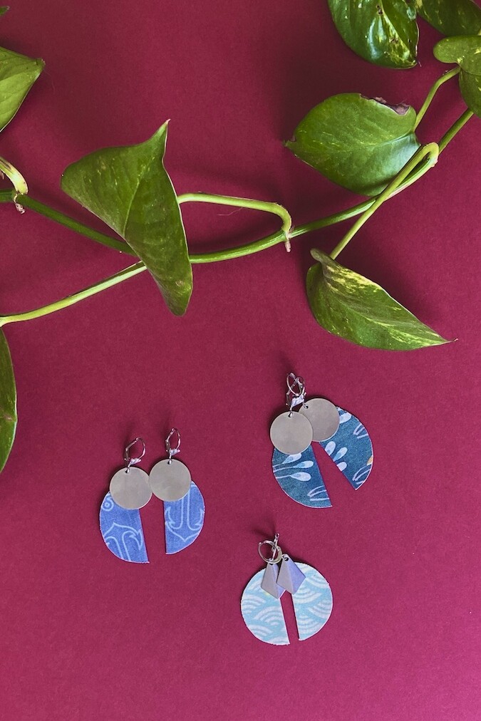 Boucles-d'oreilles colorées en tissu upcycling